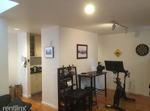 9 Fort Washington Pl. #9 Cambridge - Cambridgeport Shared Un