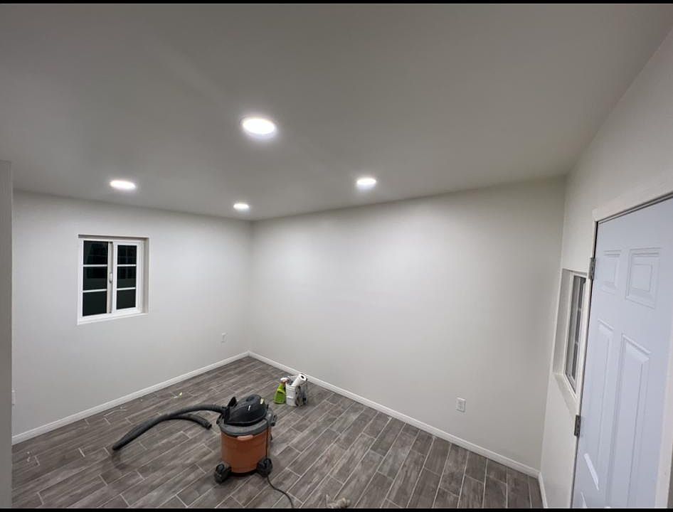 2nd image of 34969 Avenue E Unit 2