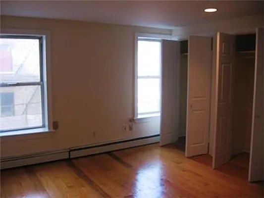 Rented by Mark David | media 22