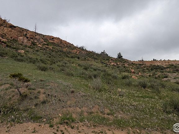 3rd image of 1191 Eiger Rd