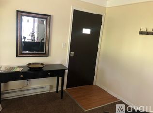 73481 Fulton St APT 4, Armada, MI 48005