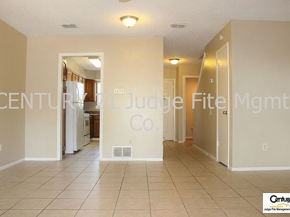 5th image of 934 Southmoor Dr