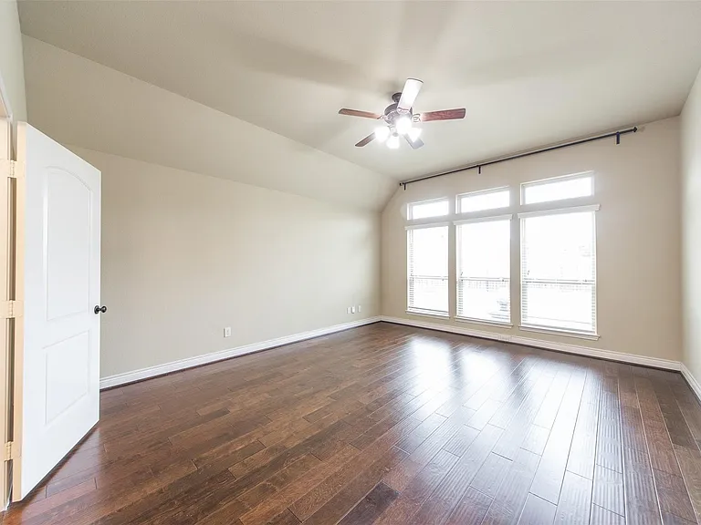 27106 Cross Pointe Ct — Photo 17