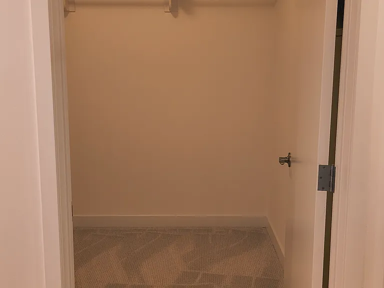 9 Macarthur Pl #N604 — Photo 35