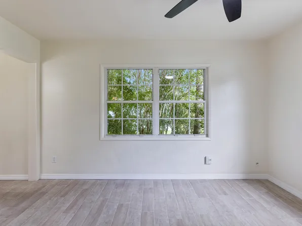 2105 79th Avenue, Vero Beach, FL 32966