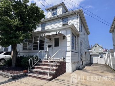 355 Parker Ave, South Amboy, NJ, 08879