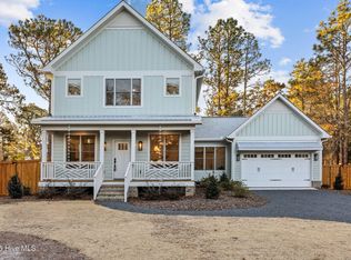 155 E Sheldon Rd, Southern Pines, NC 28387