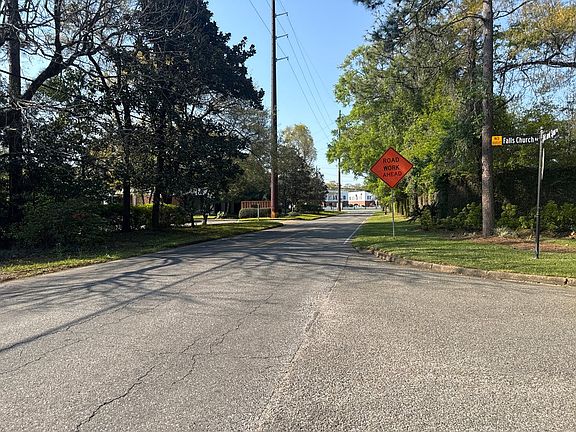 4th image of 4775 Bit And Spur Rd