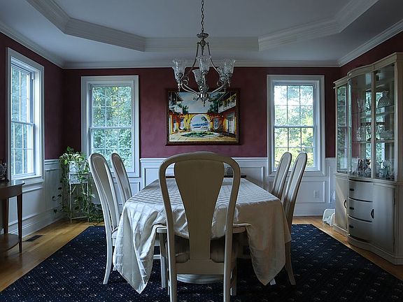 Formal Dinning Room