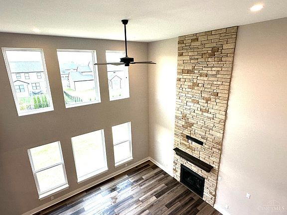 2nd image of 913 Morgan Dr