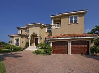 874 Siesta Key Cir, Sarasota, FL 34242
