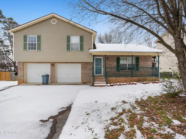 6925 Saint Croix Ln, Knoxville, TN 37918