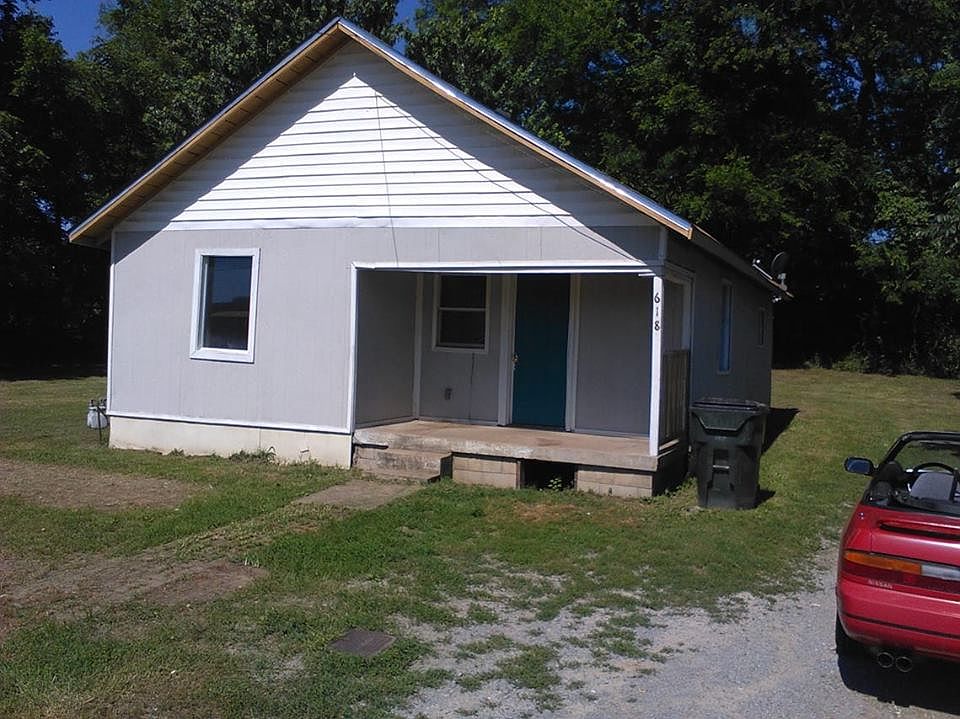 1st image of 618 N Council Ave
