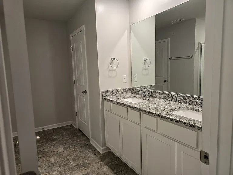 240 Warrior Pl — Photo 10