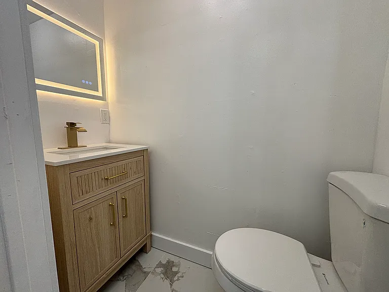 559 Sherman Pkwy #16 — Photo 3