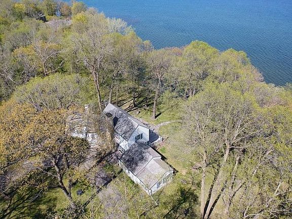 4th image of 5411 County Road 11 NE