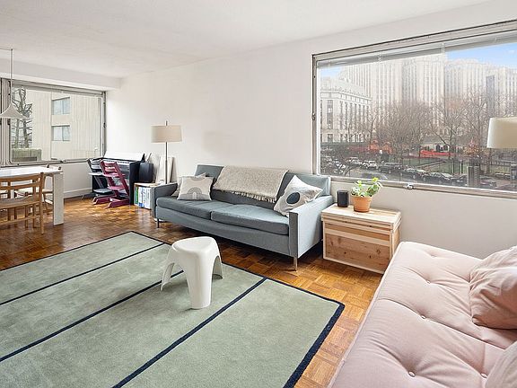 2nd image of 180 Park Row APT 2C