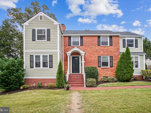 5905 23rd St N, Arlington, VA 22205