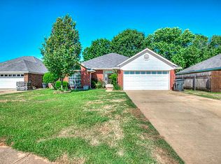 2443 Brookside Dr #DR19, Bossier City, LA 71111