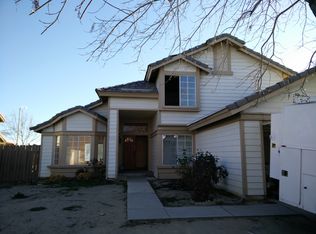2322 Lightcap St, Lancaster, CA 93535