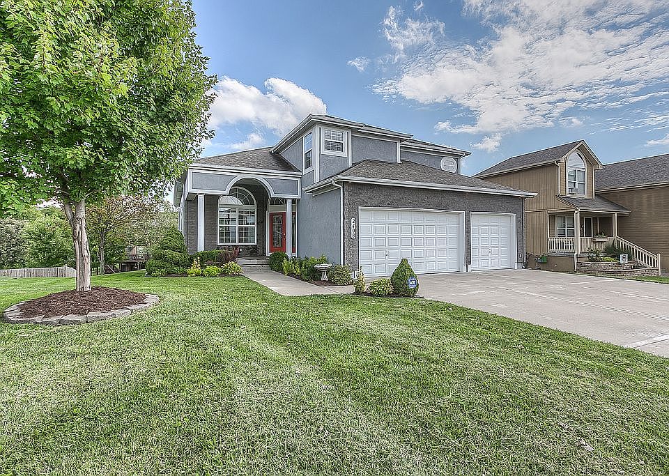 2nd image of 2408 NW Windburn Dr
