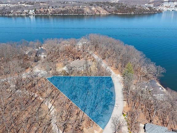 5th image of 142 Grand Point Blvd