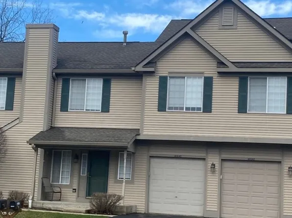 40040 N Hidden Bunker Ct, Antioch, IL 60002