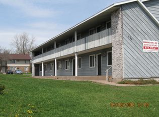 802 Macomber St APT 2, Chippewa Falls, WI 54729
