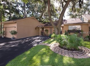 22 Wax Myrtle Ln, Hilton Head Island, SC 29926