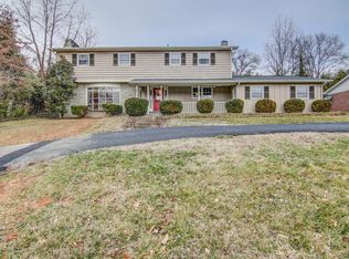 360 Valley Dr, Bristol, VA 24201