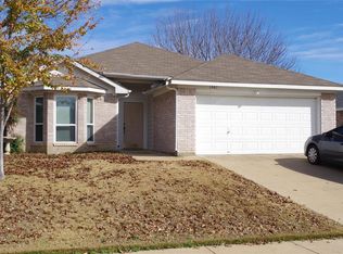 1007 Miles Ave, Burleson, TX 76028
