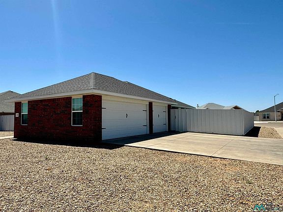2nd image of 3912 Mariah Dr