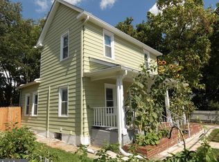 15 Walnut St, Penns Grove, NJ 08069