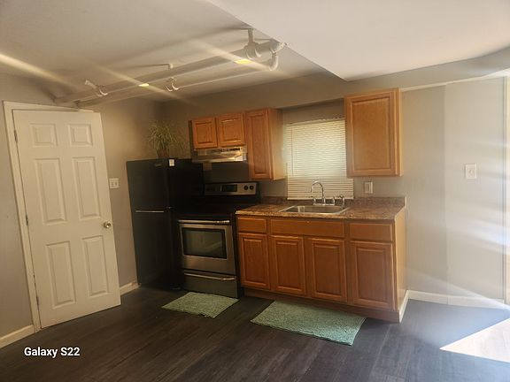 4th image of 2069 Cobbs Creek Pkwy