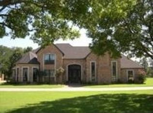 498 Wolf Run Rd, Bartonville, TX 76226