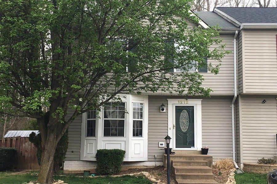 1st image of 1212 Kings Crest Dr