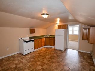 2721 10th Ave #2, Beaver Falls, PA 15010