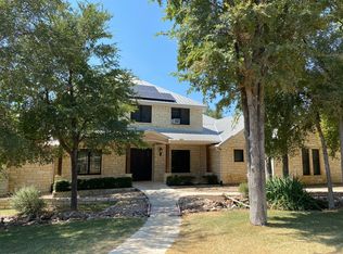 1299 Mackie Dr, Salado, TX 76571