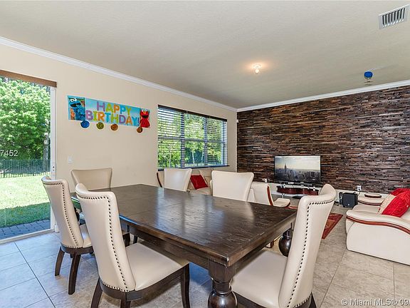 5th image of 4777 Capital Dr