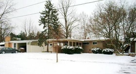 2nd image of 2919 Lafayette Cir