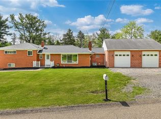 111 Berg Dr, Pittsburgh, PA 15238
