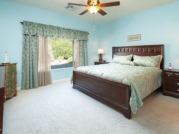 5th image of 61794 E Oakwood Dr