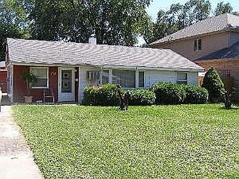 4965 Paxton Rd, Oak Lawn, IL 60453 Zillow