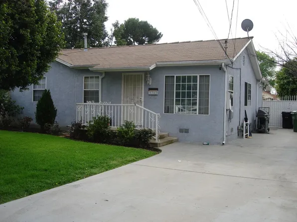 15742 Mayall St, North Hills, CA 91343