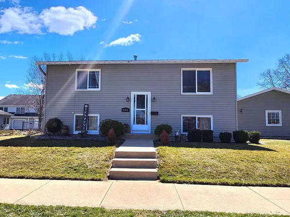 906 16th St SE, Rochester, MN 55904
