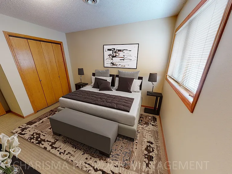 Hoppe Properties — Photo 14