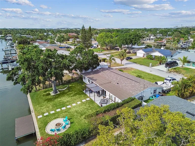 3922 Fontainebleau Dr — Photo 60