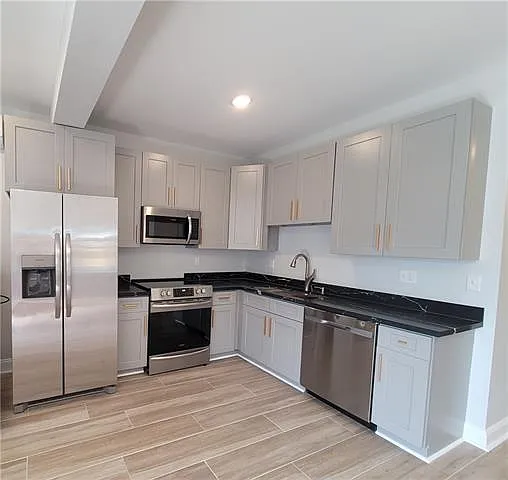118 Metairie Heights Ave #F — Photo 2
