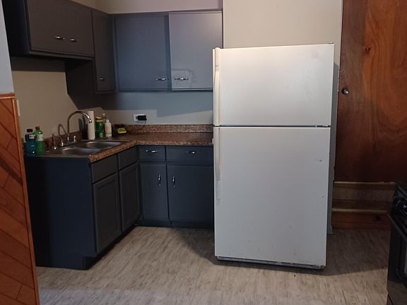 3rd image of 535 E 154th Pl #1F