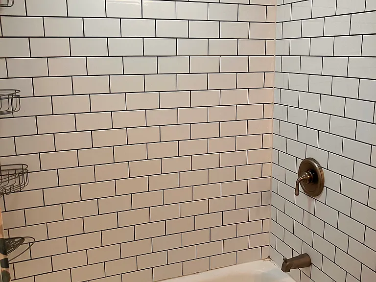 895 Mercer St #2 — Photo 9